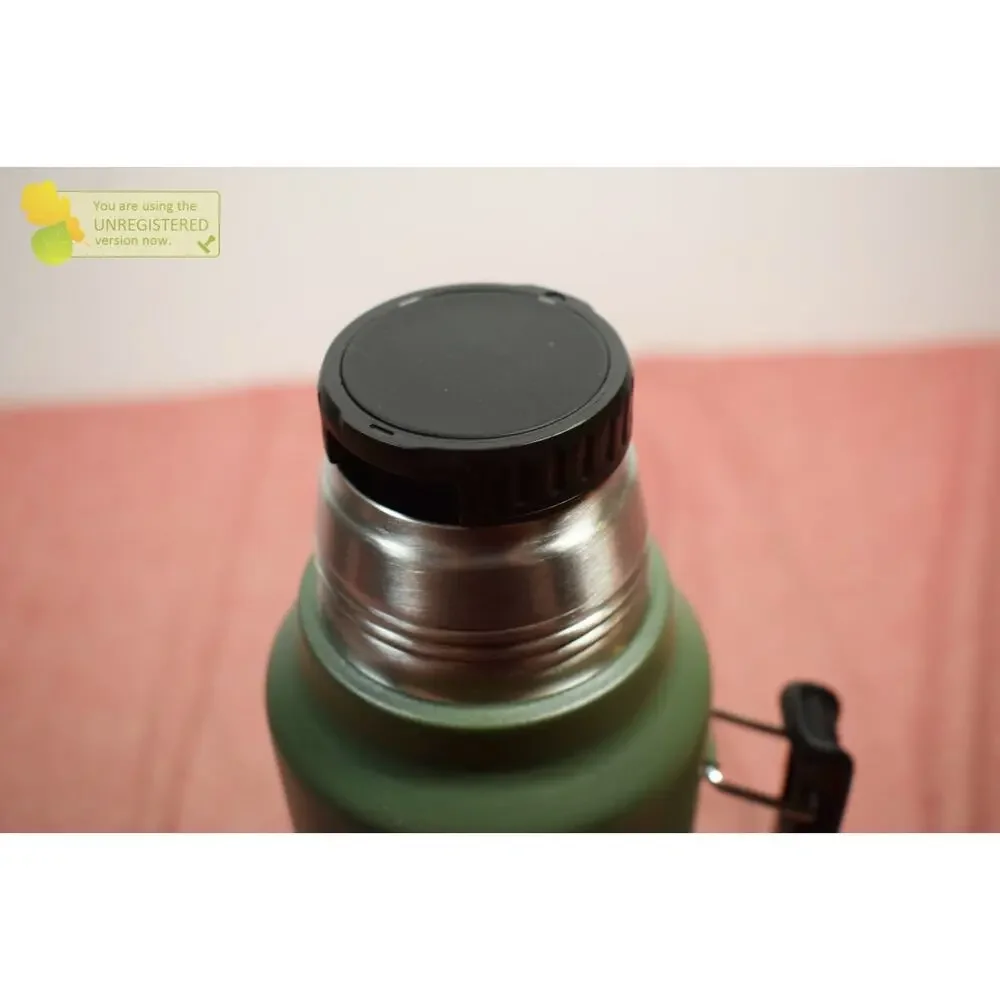 Stanley 48oz Legendary Classic Bottle Green - Picture 9 of 13